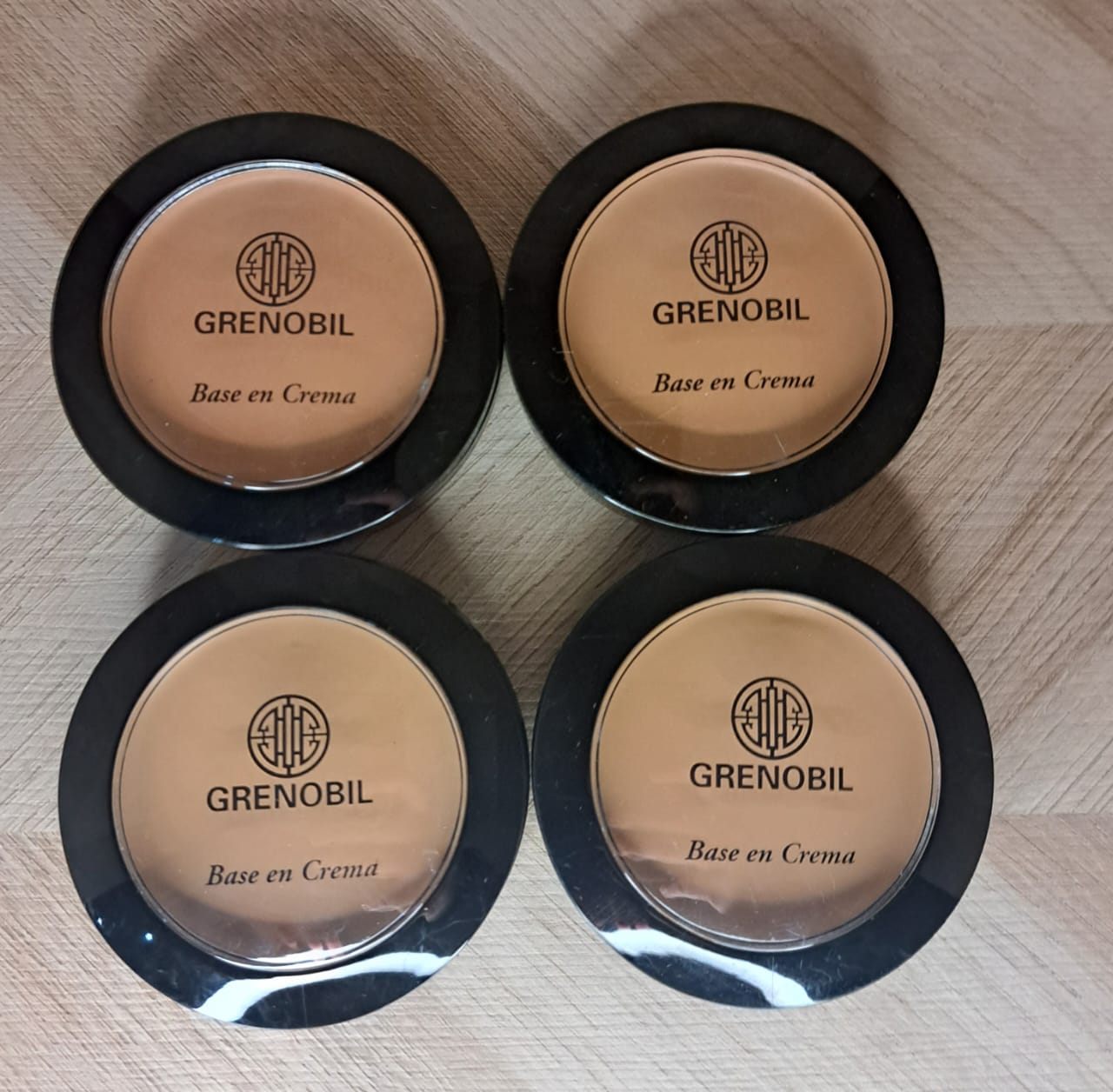 Base En Crema Grenobil