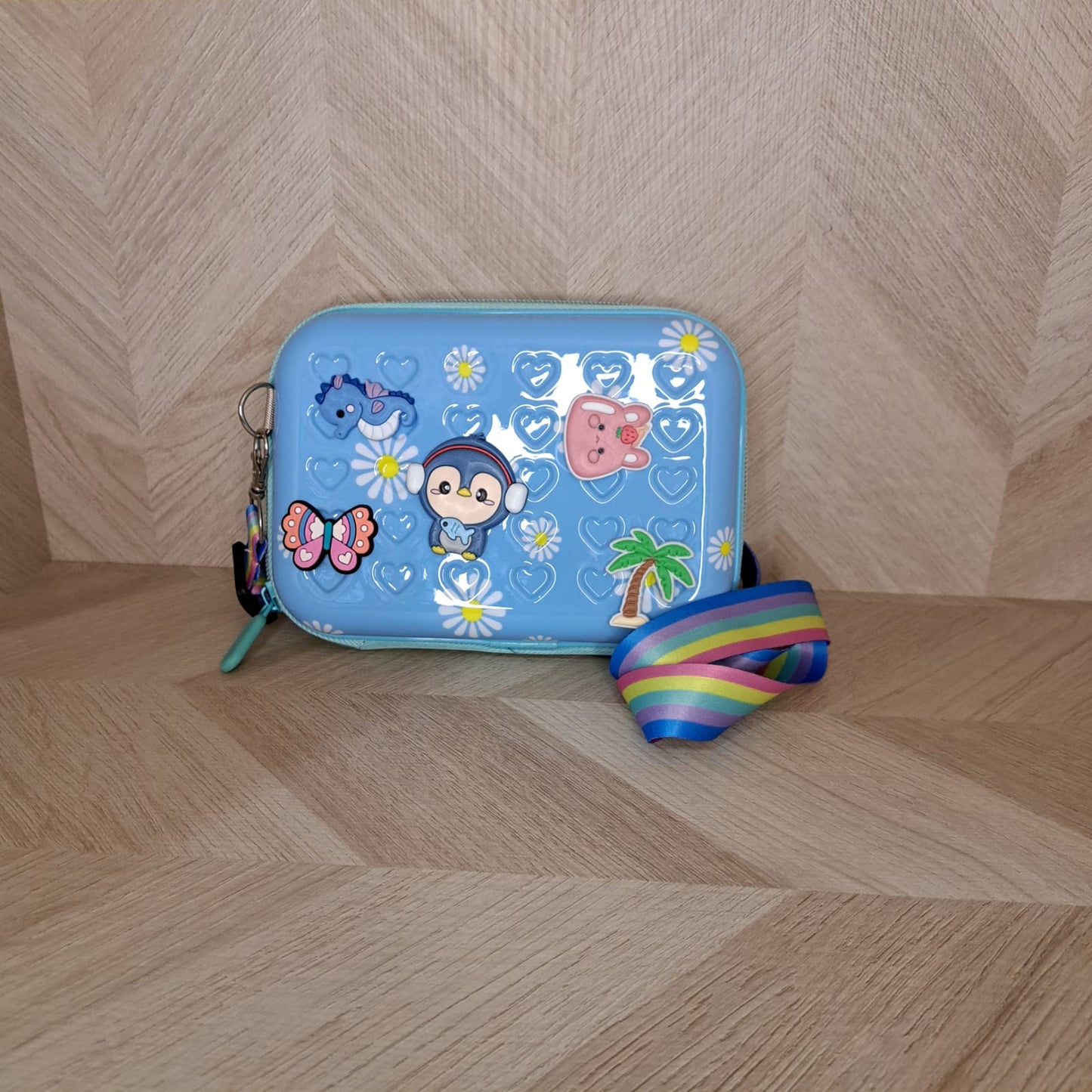 Bolsa Nina Correa Charms