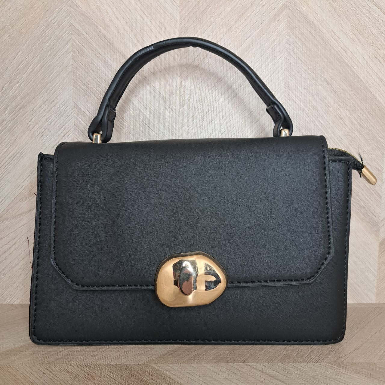 CBM Bolsa Mano Broches Chica