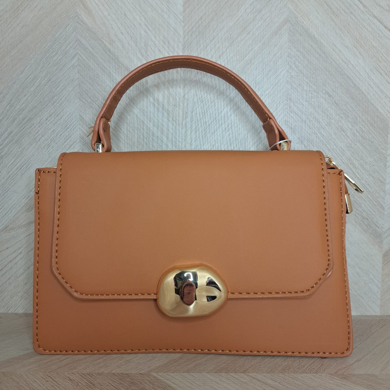 CBM Bolsa Mano Broches Chica