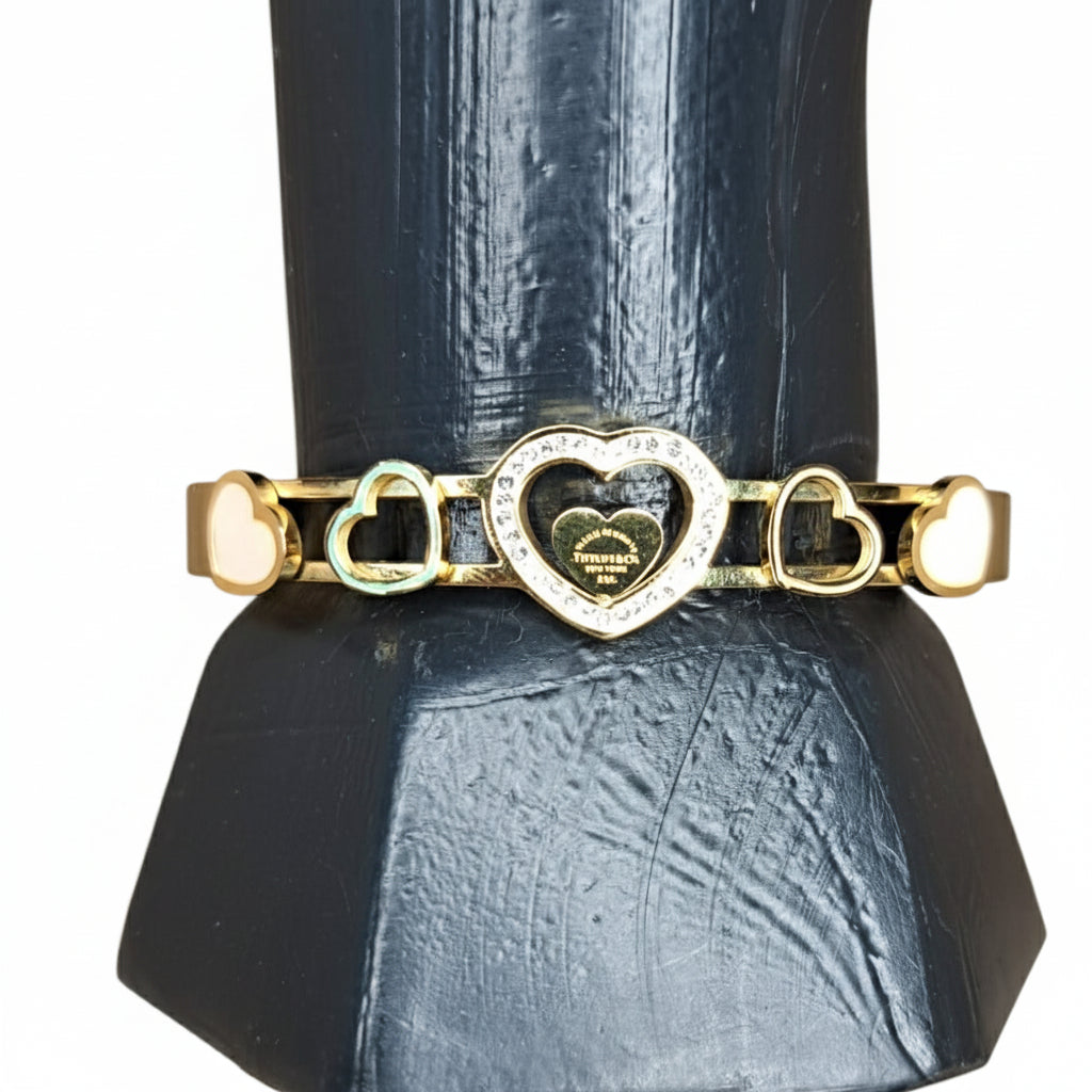 Mujer Moza Brazalete Dorado Ty Corazon
