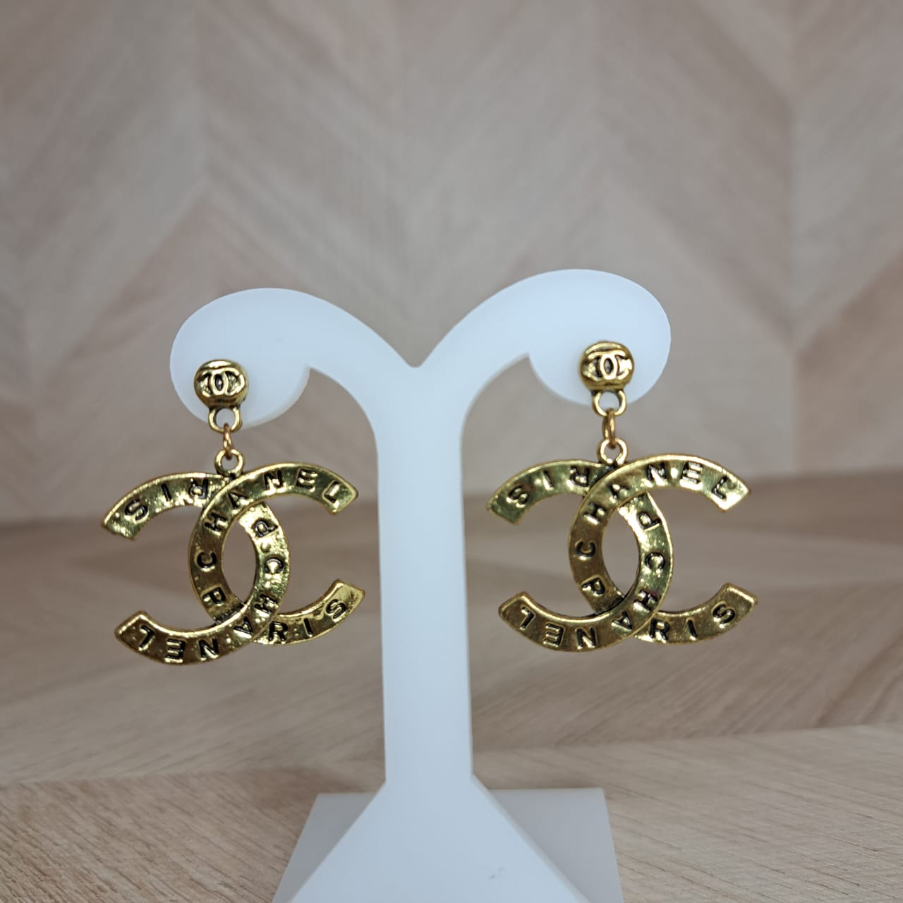Mujer Moza Aretes Dorado Chanel Herradura