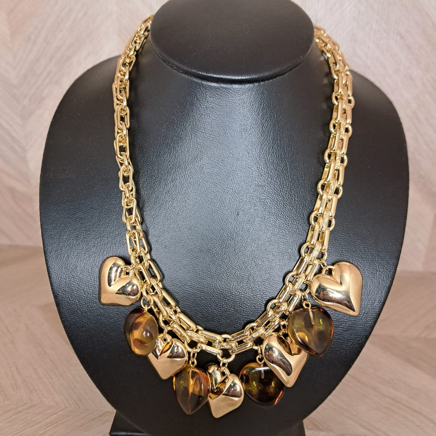 LaCasaDeLaPulsera Collar Corazones y Corazon Leopardo