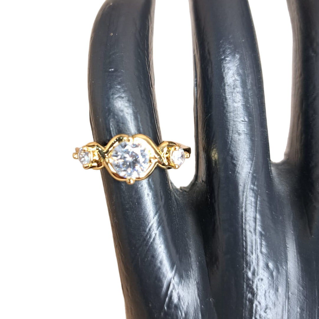 Joyeria Nice Anillo Dorado 3 Piedras