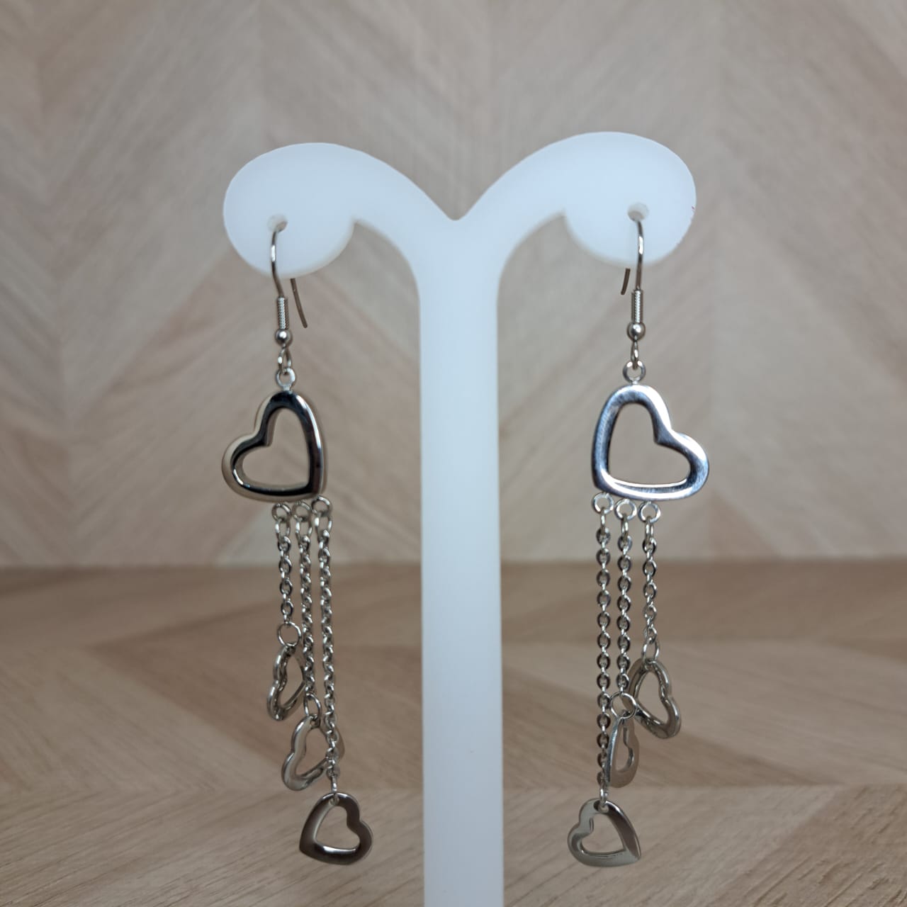 Joyeria Nice Aretes Plateados 4 Corazones Colgate