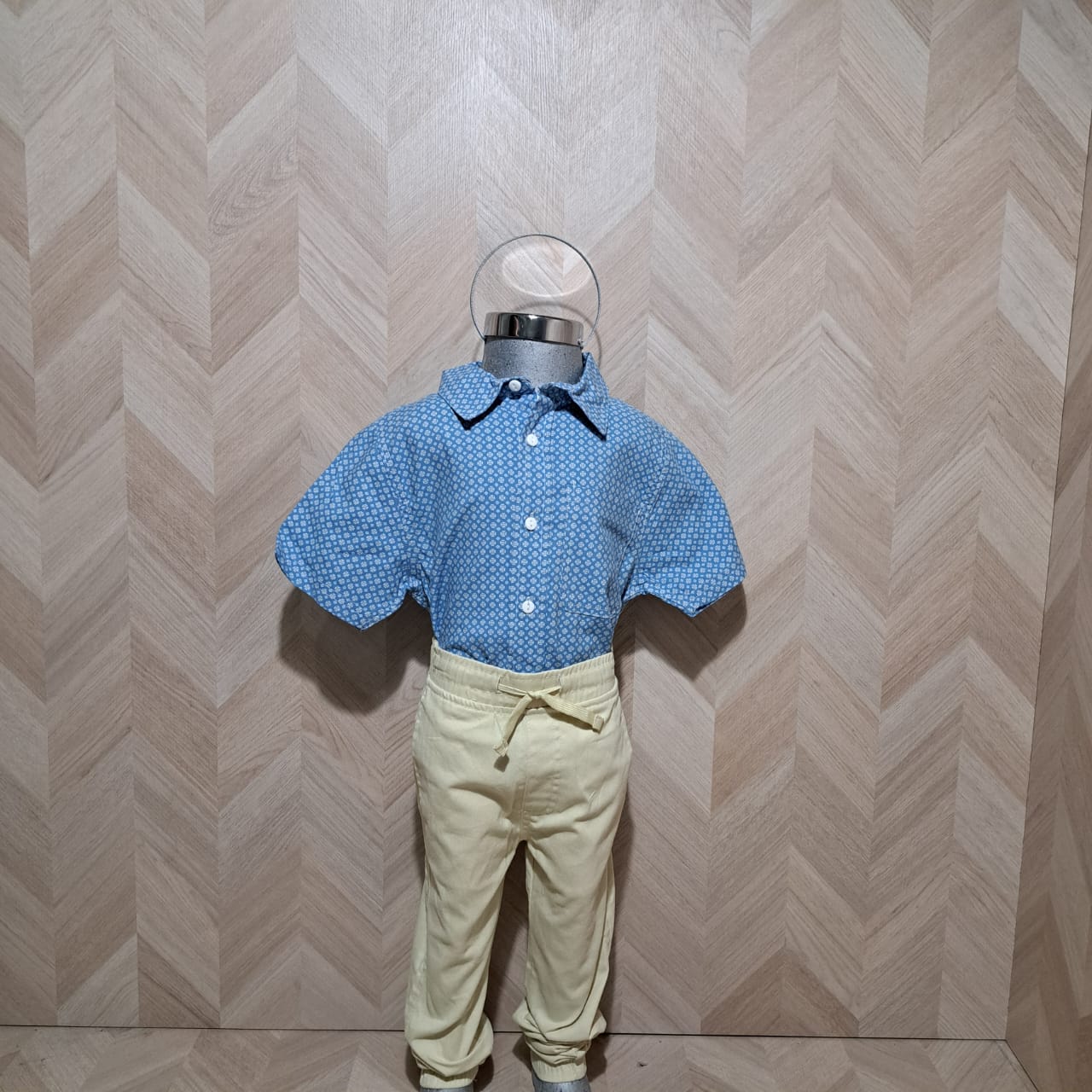 Panditastyle Traje Camisa Azul Pantalon Beige 2Pzas