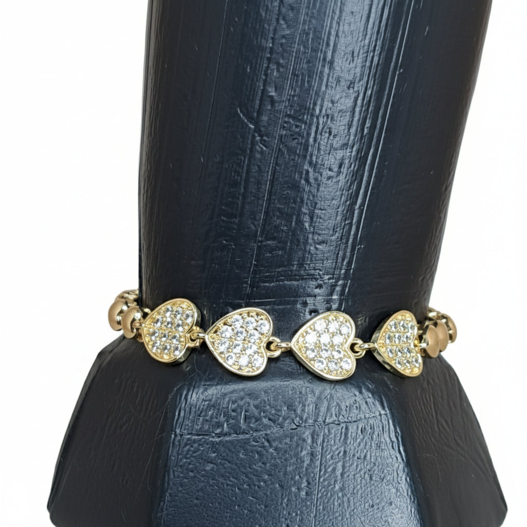 Mujer Moza Pulsera Dorada 4 Corazones