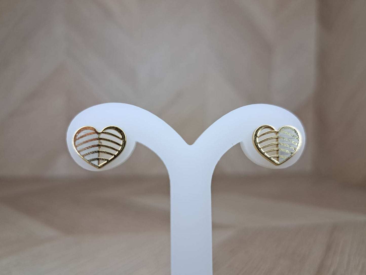 Joyeria Nice Aretes Dorados Corazon Enrejado