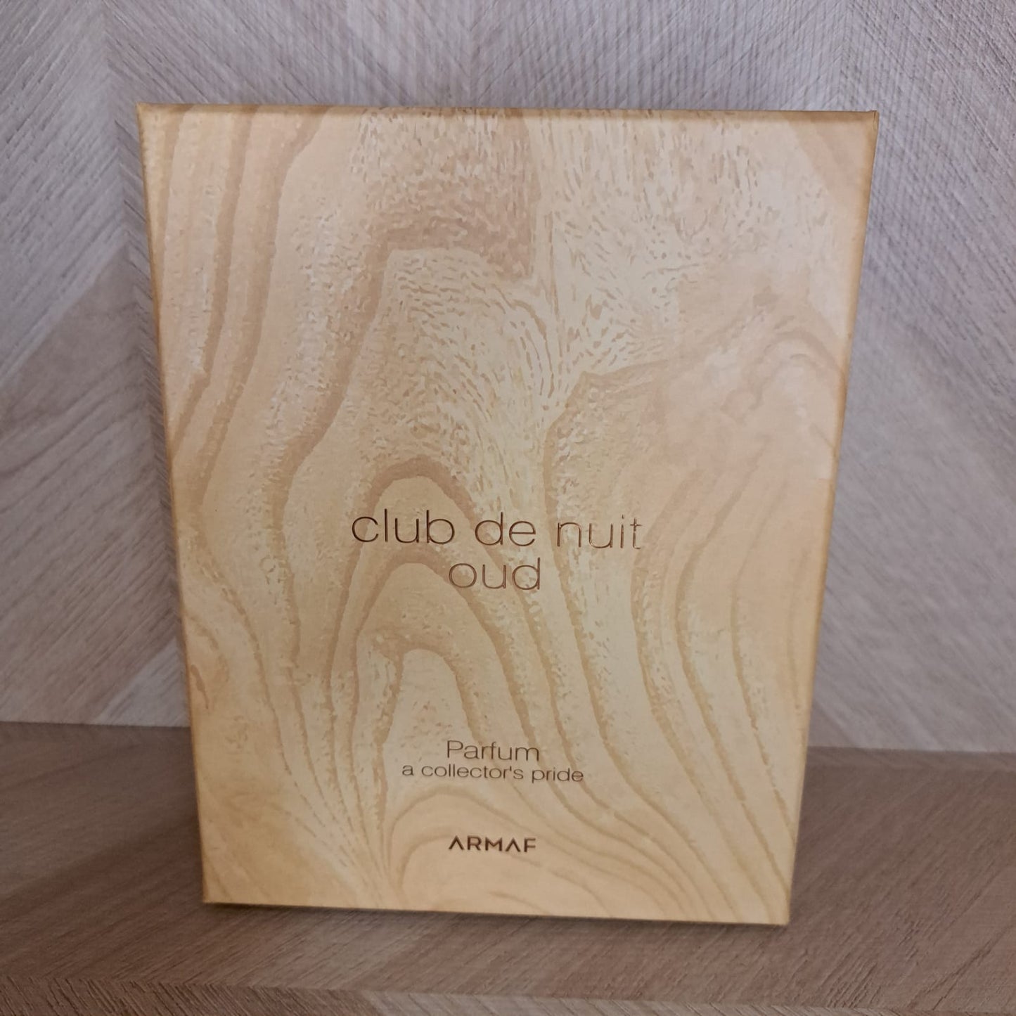 Perfume Caja Pandora Caballero Club de Nuit Oud