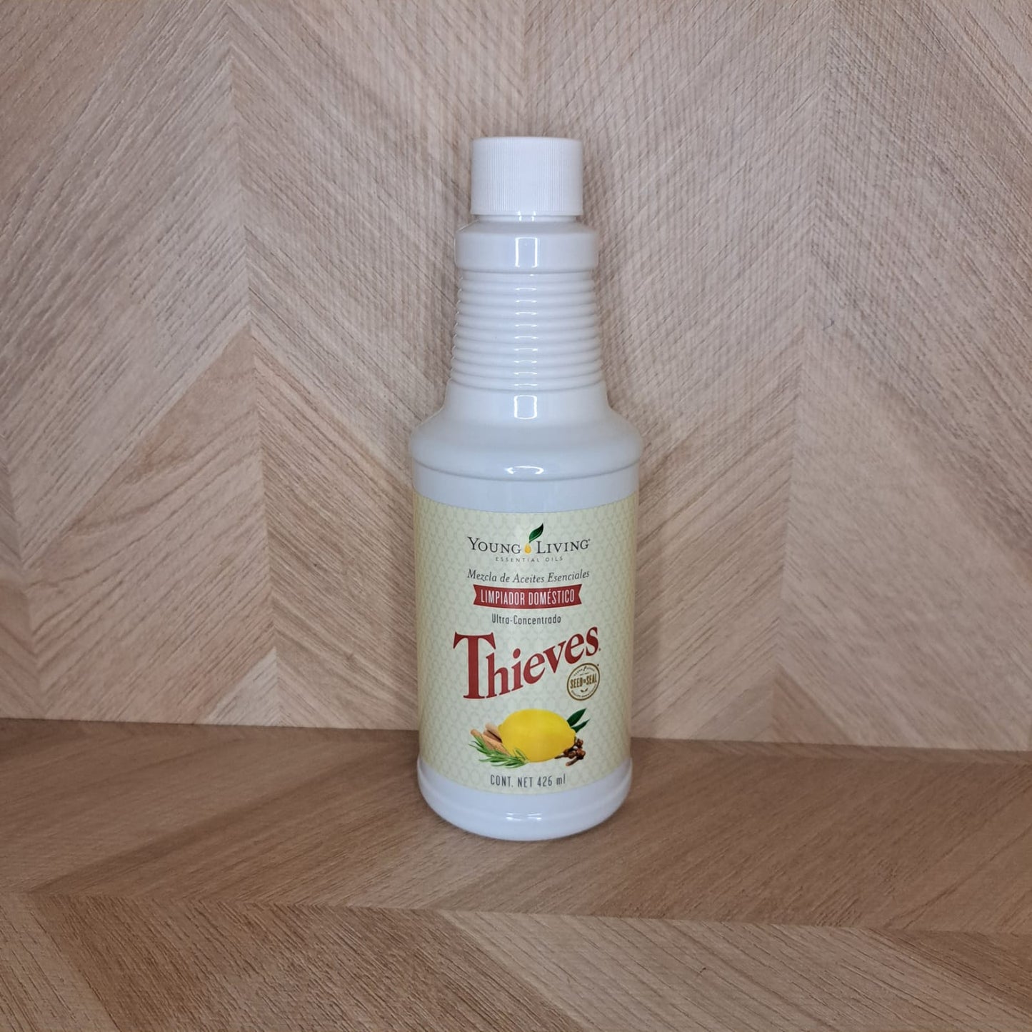Erika Floor Limpiador Domestico Thieves