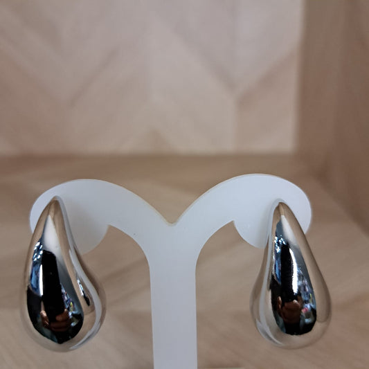 Mujer Moza Aretes Gota Liso Plata