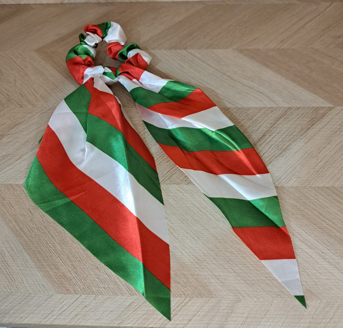 SH Dona Coquet Tricolor