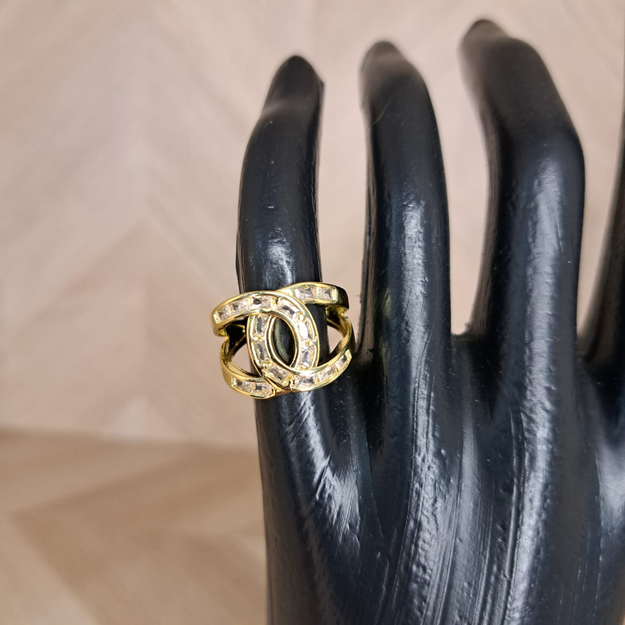 Mujer Moza Anillo Dorado Doble Herradura