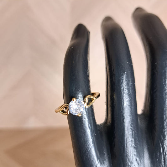 Mujer Moza Anillo Dorado Piedra Blanca