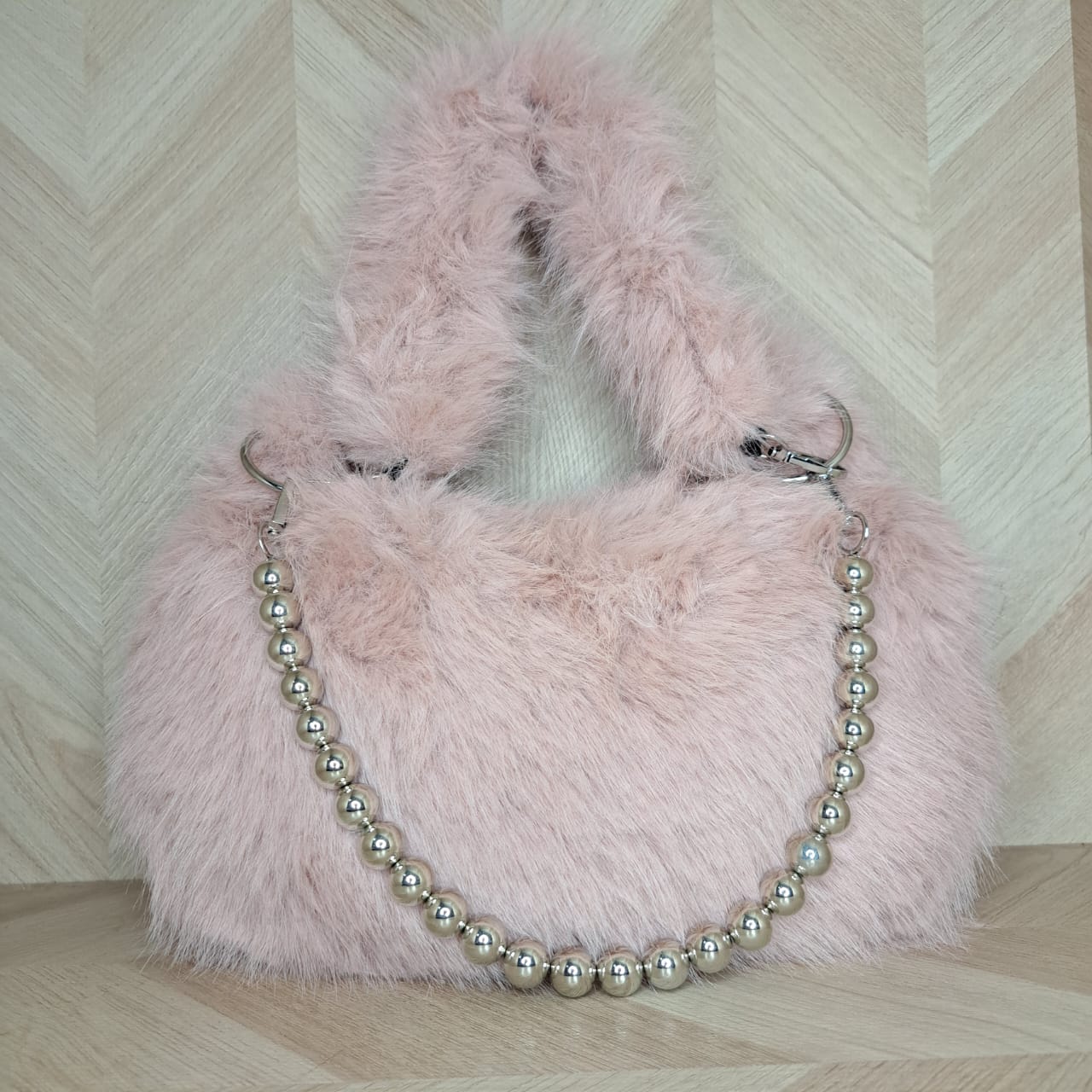 CMB Mariconera Peluche Perlas Grande