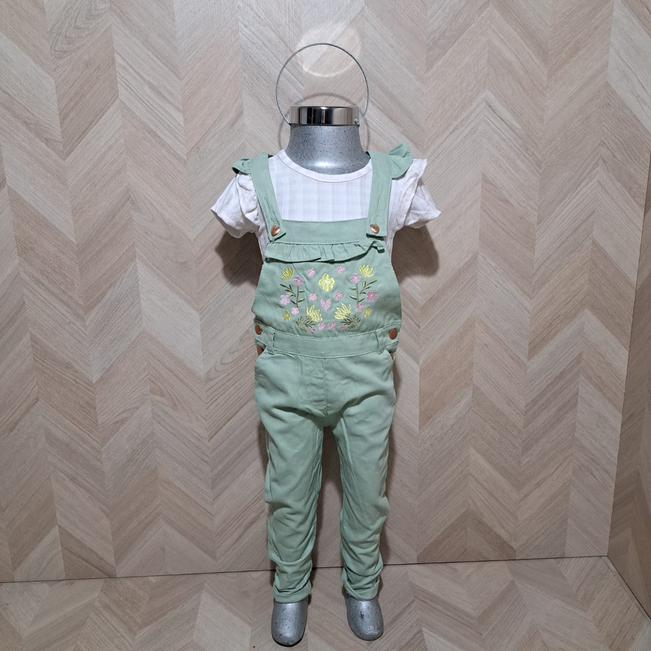 Panditastyle Traje Blusa Blanca Pantalon Verde Menta 2Ppzas