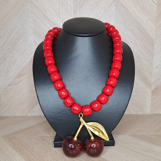 LaCasaDeLaPulsera Collar Rojo Cerezas