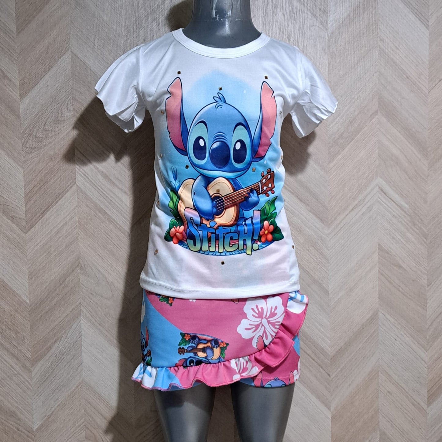 Creativos Kids Conjunto Falda Short Blusa Stich