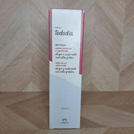EF Natura Crema Corporal Mora Roja Jabuticaba