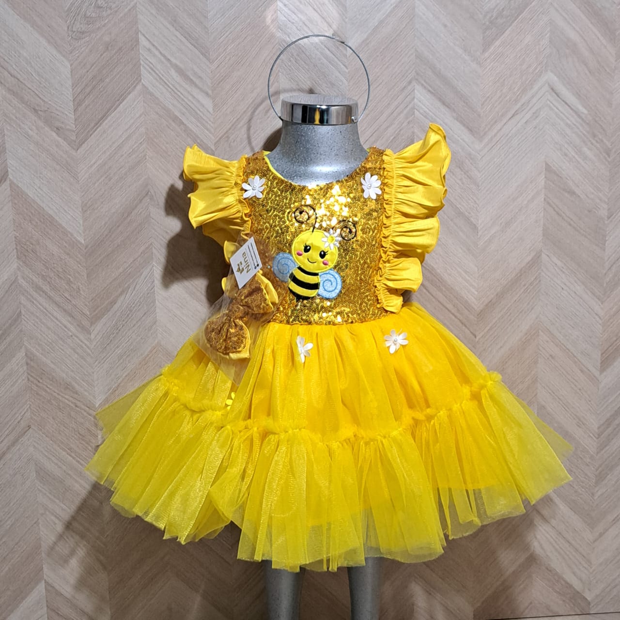 Niña Vestuarios Infantiles Vestido Abejita Gala Amarillo
